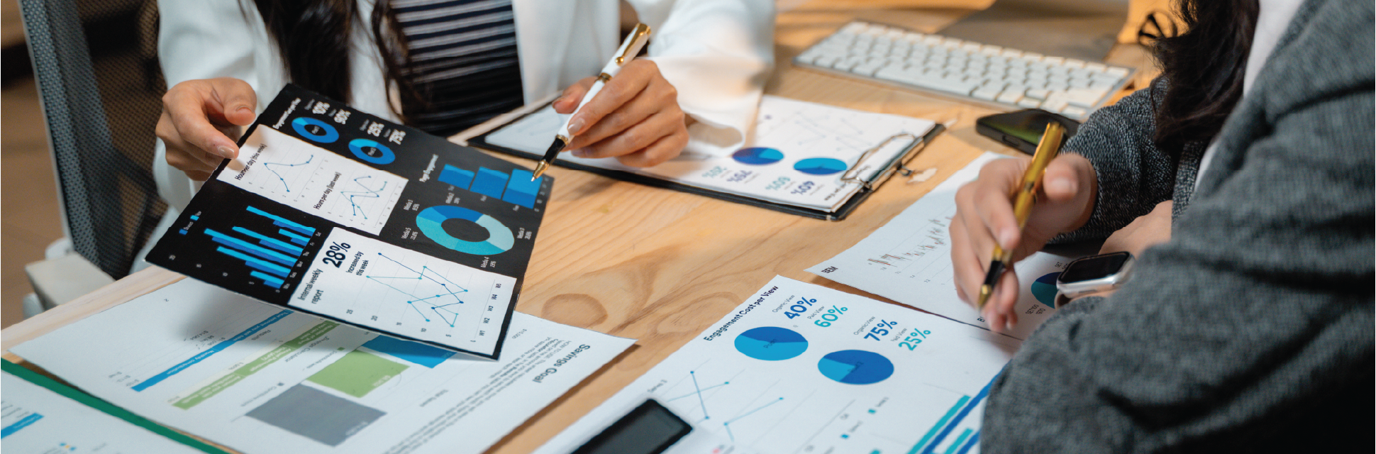 Data-Driven Business Models & Business Intelligence